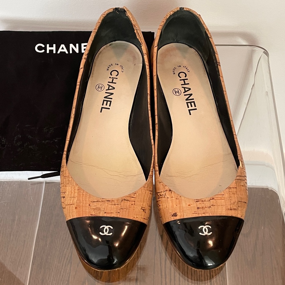 Chanel Cork and Patent Cap Toe Ballet Flat size 39